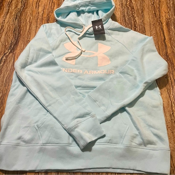 Under Armour Tops - Under Armour